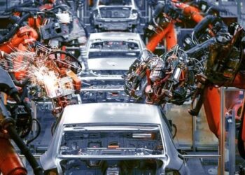 Otomobil üretimi ve ihracatı geriliyor