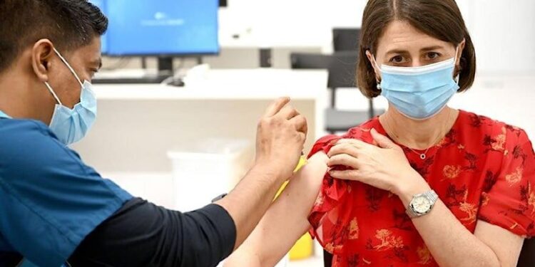 Covid-19 aşısı olup hastalananlarda dokuz Covid-19 belirtisi çıkıyor