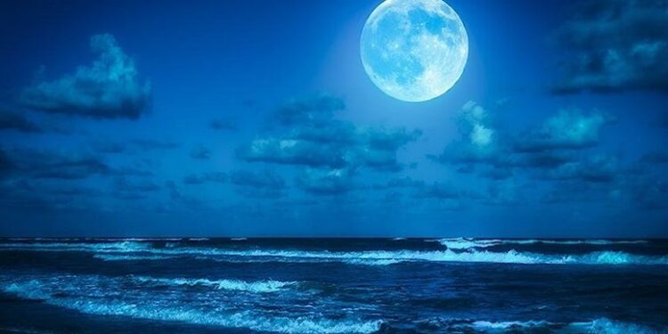 10 Eylül Balık Dolunayı: Bak yine yükseliyor dalgalar